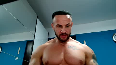 tridentmuscles online show from January 1, 8:04 pm