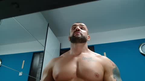 tridentmuscles online show from December 28, 11:05 pm