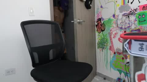 - trieone online show from February 24, 12:35 am