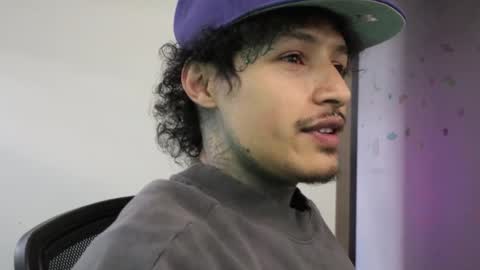 - trieone online show from December 17, 6:03 pm