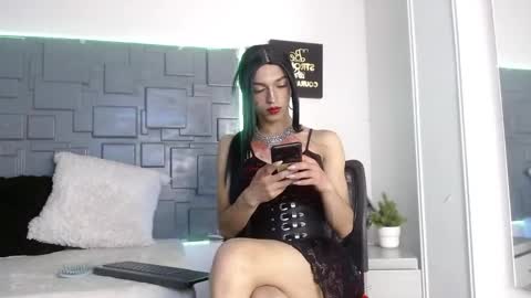 trinity_knox online show from September 27, 6:16 pm