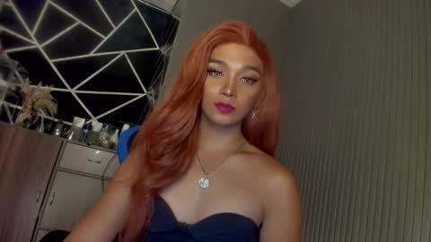 Ms Ella online show from January 27, 1:41 pm