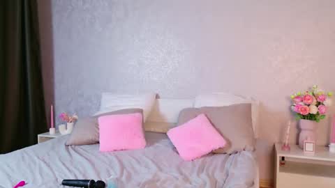 trinnity_sweet online show from September 27, 6:49 pm