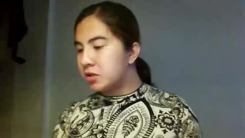 trishahotfucker26 online show from November 16, 6:32 pm