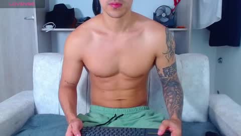 tristan bm online show from November 20, 12:15 pm