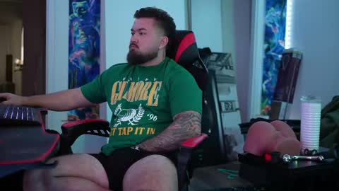 tristanhardwood online show from February 4, 11:41 pm