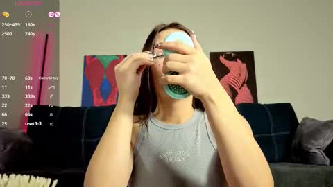 trixibell online show from October 15, 5:11 am