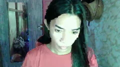 Snapshot of trixie_loresucker chatting on October 29, 8:38 am trixie_loresucker online show from October 29, 8:38 am