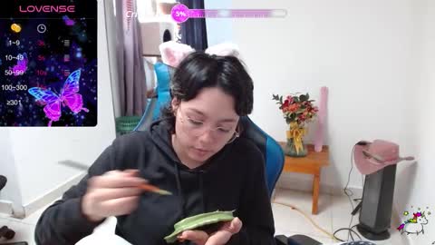 Kitty online show from February 24, 7:17 pm