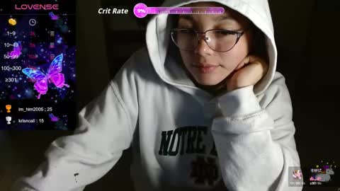 Snapshot of trixie_tangg chatting on September 11, 11:50 pm Kitty online show from September 11, 11:50 pm