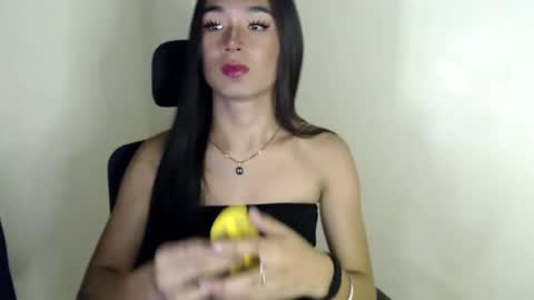 trixieliciouss online show from October 12, 10:41 am