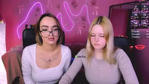 Trixy online show from April 17, 7:16 pm