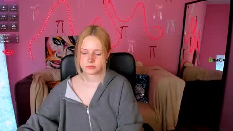 Trixy online show from April 4, 12:45 pm