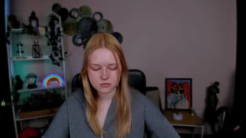 Trixy online show from April 22, 11:17 am