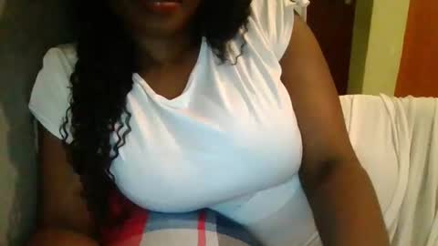 Trizavanny30 online show from January 27, 8:17 pm