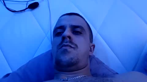 Adidas online show from October 26, 11:11 am