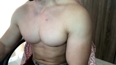 Troncq online show from March 23, 11:04 am