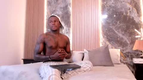 Troy Khalil online show from February 18, 8:58 pm