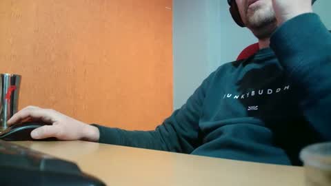 truble_78 online show from February 25, 4:04 pm