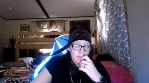 TruckersWifeToBe online show from December 15, 6:26 pm