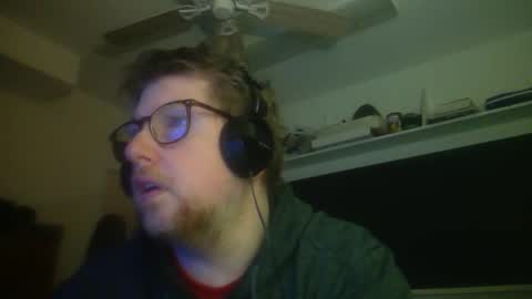 HandicappedLaugher online show from May 26, 1:01 am