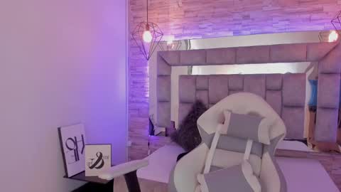 Snapshot of truelove_art chatting on February 27, 6:09 pm online show from February 27, 6:09 pm
