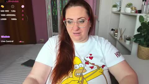 Snapshot of truly_goddess chatting on February 18, 8:38 am Adelle online show from February 18, 8:38 am