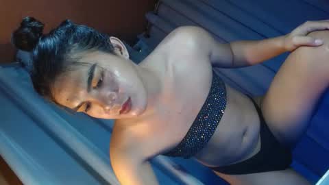 Goddess Mira online show from November 8, 9:29 pm