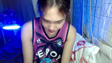 Snapshot of ts_ladycarla19 chatting on December 15, 5:56 am Carla online show from December 15, 5:56 am