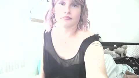 Snapshot of ts_vixen_69 chatting on February 27, 10:20 pm Alice online show from February 27, 10:20 pm