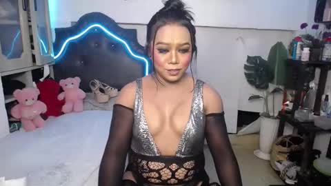 tsamandaxxx online show from December 15, 4:04 pm