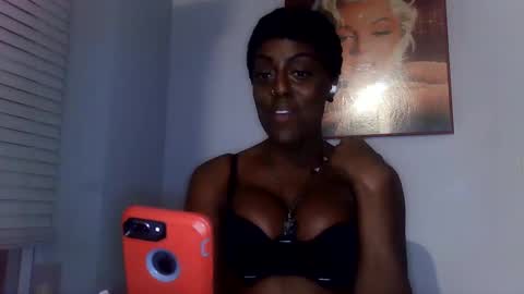 Snapshot of tsamberwhite007 chatting on January 22, 7:57 am Amber White online show from January 22, 7:57 am