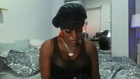 Snapshot of tsamberwhite007 chatting on September 11, 8:59 am Amber White online show from September 11, 8:59 am
