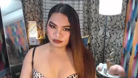 Snapshot of tsbrianabankhugecock chatting on February 12, 8:40 pm brianna online show from February 12, 8:40 pm