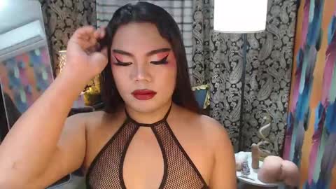 Snapshot of tsbrianabankhugecock chatting on February 8, 7:27 pm brianna online show from February 8, 7:27 pm