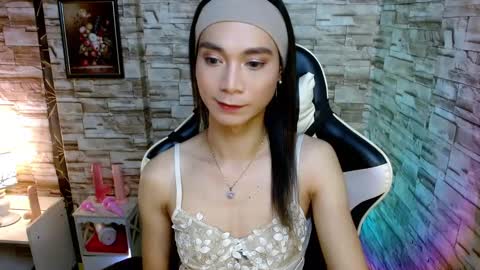 Snapshot of tscumbitch chatting on February 24, 8:47 pm Tina online show from February 24, 8:47 pm