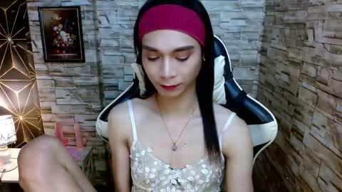Snapshot of tscumbitch chatting on January 18, 8:30 pm Tina online show from January 18, 8:30 pm