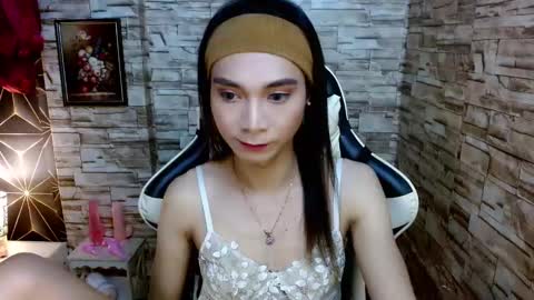 Snapshot of tscumbitch chatting on January 21, 5:51 pm Tina online show from January 21, 5:51 pm