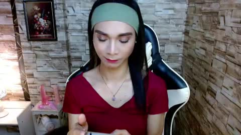 Snapshot of tscumbitch chatting on February 3, 9:07 pm Tina online show from February 3, 9:07 pm