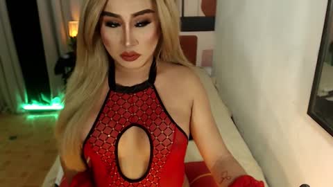 SEDUCTIVEmistresCUMS online show from January 29, 11:51 am