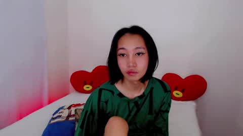 tskitty_girl online show from August 3, 11:38 am