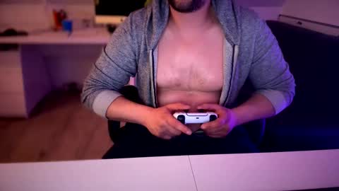 tslayder1ste online show from March 9, 8:24 pm