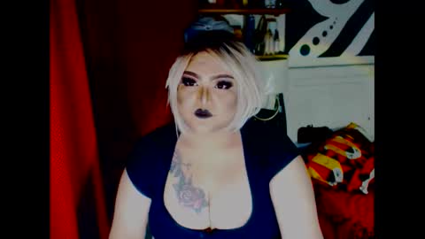 Snapshot of tsmandymoore chatting on September 19, 5:11 am tsmandymoore online show from September 19, 5:11 am