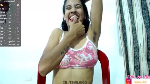 Snapshot of tsmilingg chatting on February 4, 11:38 pm Dulce online show from February 4, 11:38 pm