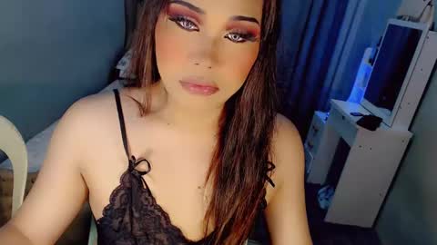 Snapshot of tsscarlett_xx chatting on February 11, 8:15 am jayvie online show from February 11, 8:15 am