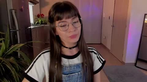 Snapshot of tsukys_spell chatting on February 26, 2:41 am Tsuky online show from February 26, 2:41 am