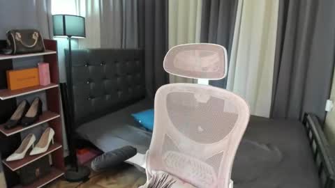 tsuncutmargauxx online show from February 27, 1:09 am