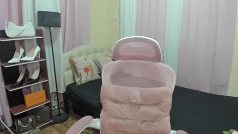 Snapshot of tsuncutmargauxx chatting on September 9, 1:33 pm tsuncutmargauxx online show from September 9, 1:33 pm