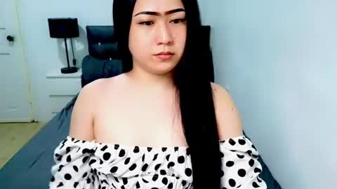 Victoria online show from June 21, 2:45 pm