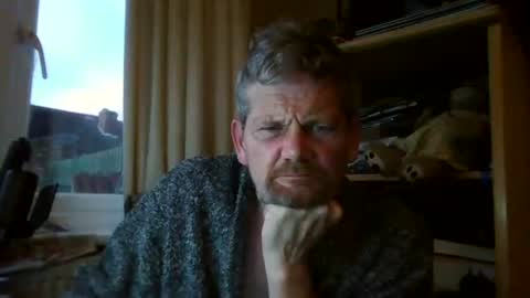 Snapshot of ttb2769 chatting on December 30, 8:10 am ttb2769 online show from December 30, 8:10 am